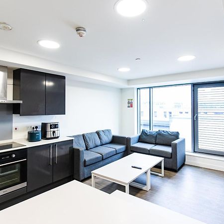 New Era Living - Private Rooms Next To Bramall Lane 谢菲尔德 外观 照片